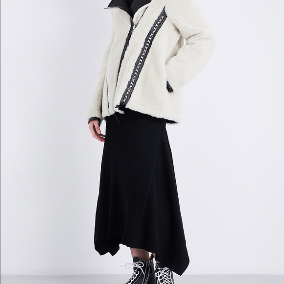 Belstaff Elmington Patent leather-trimmed shearling moto jacket black size 44 - Picture 15 of 16